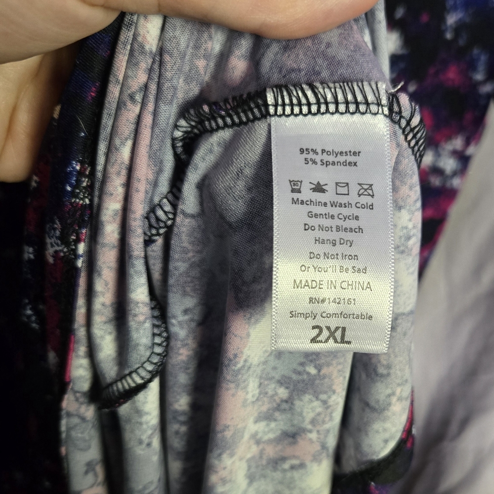 LuLaRoe Riley - Picture 4 of 4
